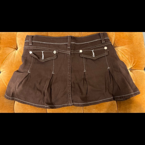 90’s Denim Brown Skirt - Picture 2 of 4